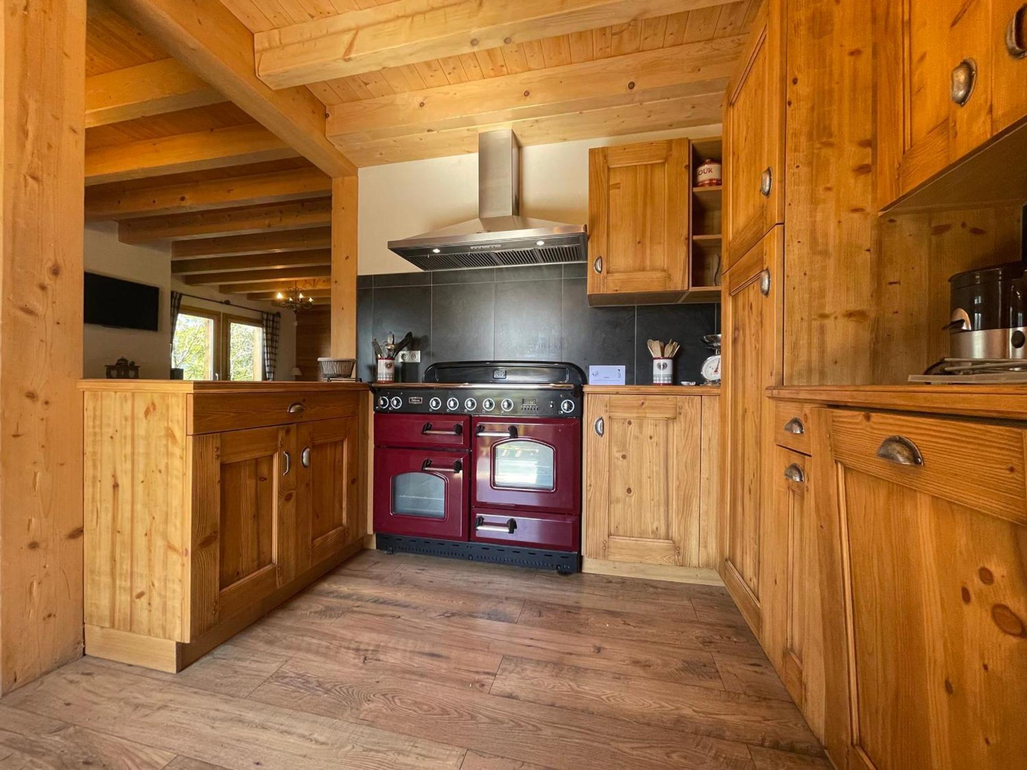Chalet Savoyard Avec Jardin, Poele A Bois Et Wifi - Fr-1-624-11 Verchaix Exteriör bild